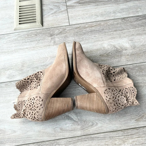 Jessica Simpson Tan Laser Cut Genuine Leather Suede Bootie - Picture 8 of 16